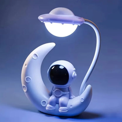 Moon Astronaut LED Nightlight
